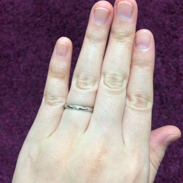 【カルティエ(Cartier)の口コミ】 ティファニー、4℃など有名ブランドも見ましたが、プラチナの輝きはカルテ…