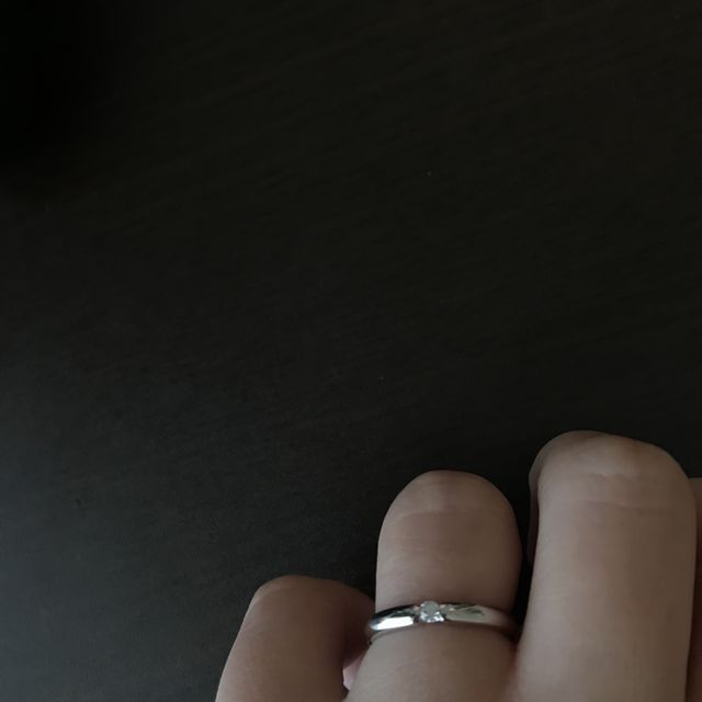 【銀座ダイヤモンドシライシの口コミ】 1番最初に足を運んだ店舗でしたが、他店にはないデザインが気に入り、すぐ…