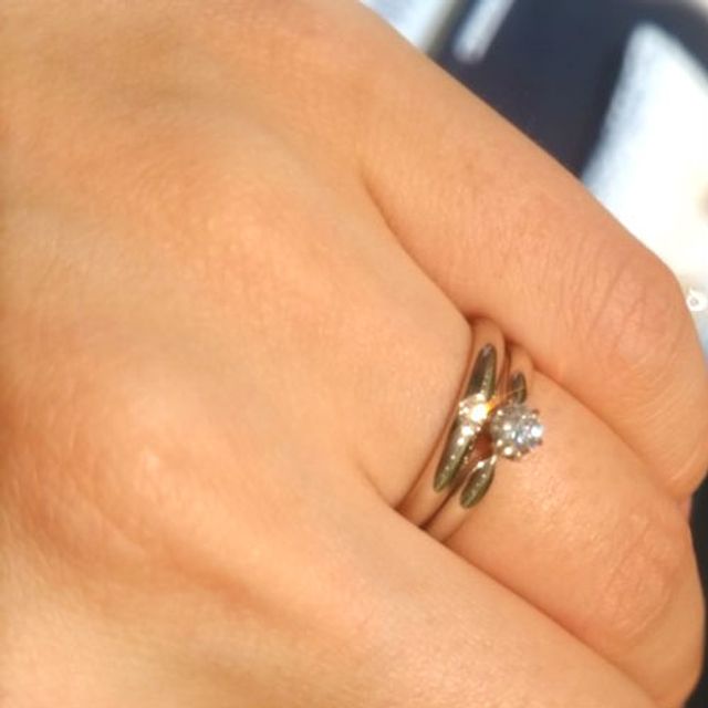 【ROYAL ASSCHER(ロイヤル・アッシャー)の口コミ】 リングは注文を受けてから作るというもので、そこも素敵でした。基本的に…