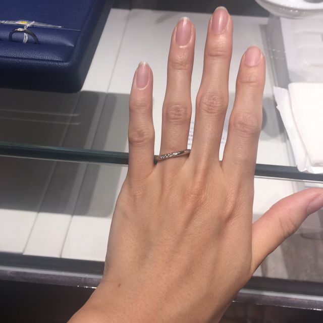 【銀座ダイヤモンドシライシの口コミ】 婚約指輪をダイヤモンドシライシ購入していたので、お手入れ等を考えて同…