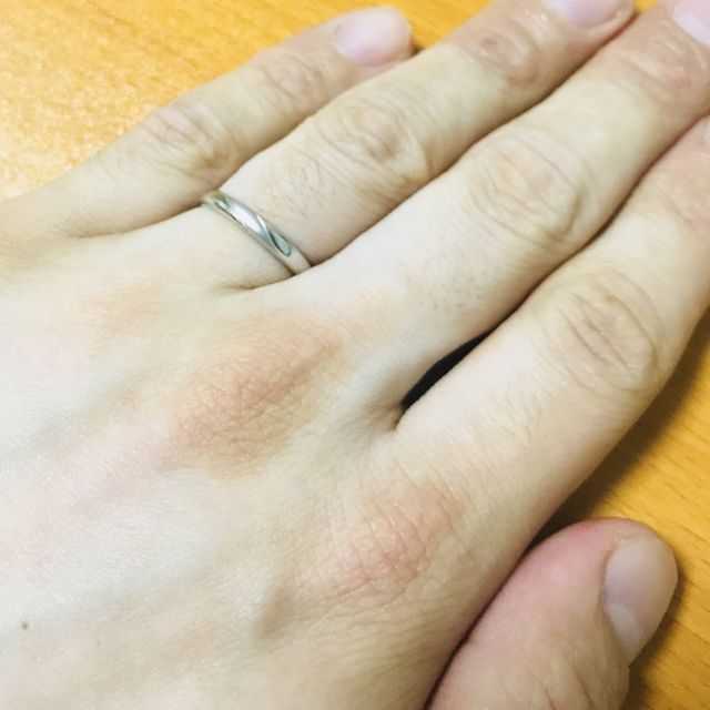【LEGAN(レガン)の口コミ】 1番の決め手は妻がいちばん好きな指輪にすることでした。
こだわりのあま…