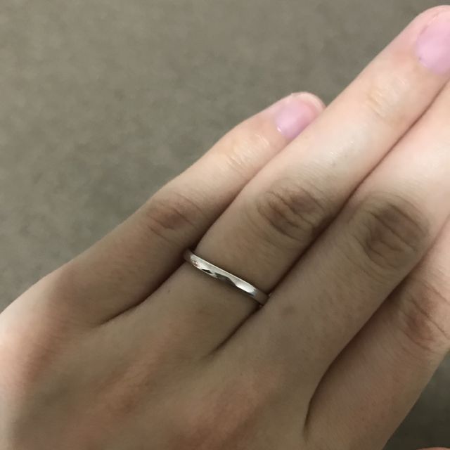 【アイプリモ(I-PRIMO)の口コミ】 毎日つけたいのでダイヤがついていないことと、ストレートや大胆なウェー…