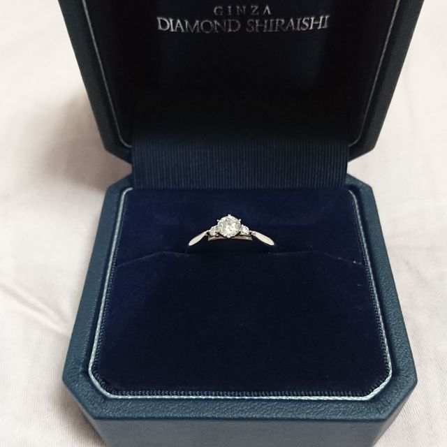 【銀座ダイヤモンドシライシの口コミ】 正直、下見感覚で立ち寄ったお店でしたが、希望の条件(4Cや価格)にあった…