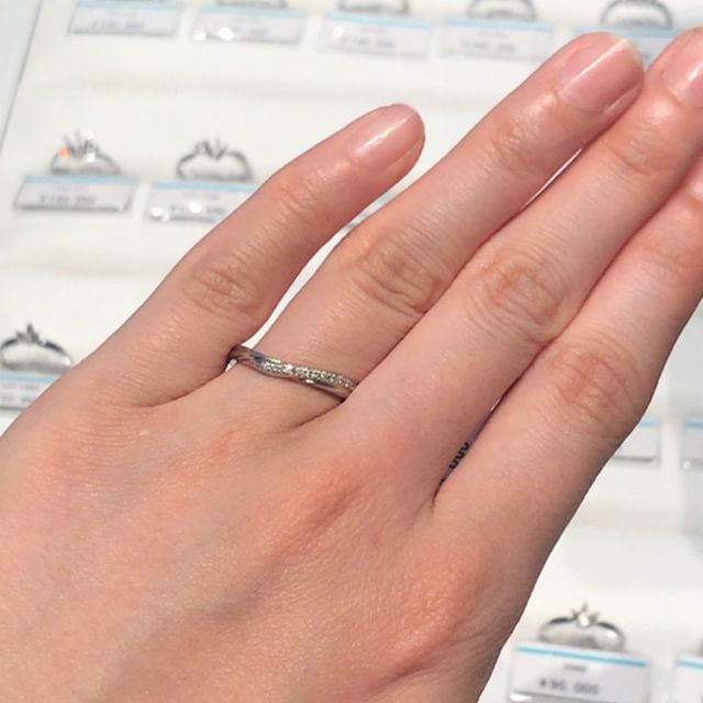 【銀座ダイヤモンドシライシの口コミ】 ダイヤモンドの品質がとても良く、輝きが綺麗でした。国内初めてのブライ…