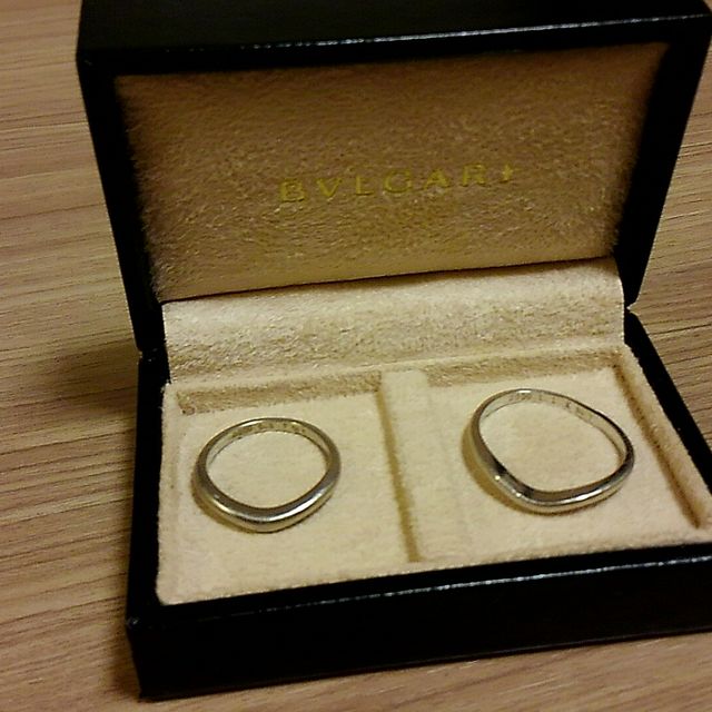 【ブルガリ(BVLGARI)の口コミ】 流行に左右されない洗練されたデザインが気に入りました。毎日つけるもの…