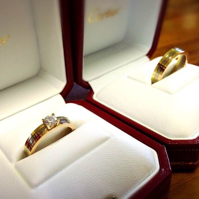 【カルティエ(Cartier)の口コミ】 決め手は、昔からの憧れのブランドであったこと、主人と私両方に似合った…