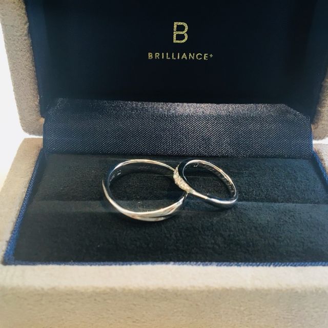 【BRILLIANCE+(ブリリアンスプラス)の口コミ】 お互い指のサイズにかなり違いがあったにも関わらず、決めていたコンセプ…