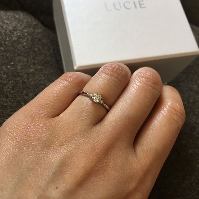 【LUCIE(ルシエ)の口コミ】 ネットで指輪を探している時からいいなと思っていましたが、実際に店頭で…
