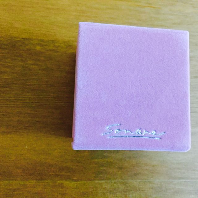 【SONARE(ソナーレ)の口コミ】 仕事上、シンプルなものを希望していた夫でも、上品かつ着け心地が良いと…