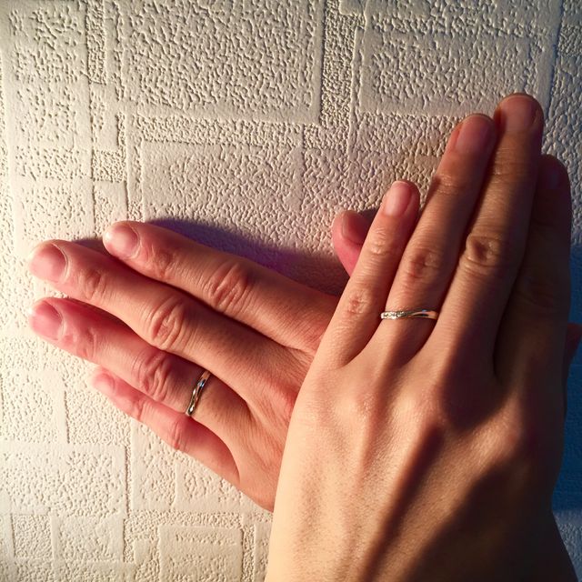 【SONARE(ソナーレ)の口コミ】 仕事上、シンプルなものを希望していた夫でも、上品かつ着け心地が良いと…