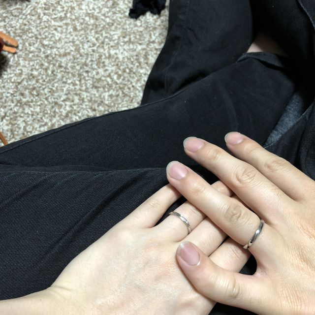 【アイプリモ(I-PRIMO)の口コミ】 仕事柄旦那さんが工場で務めているため丈夫さとデザインを重視しました。
…