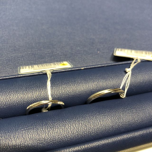 【銀座ダイヤモンドシライシの口コミ】 指輪を色々紹介してもらって、決め手となったのは、まず自分の指と合った…