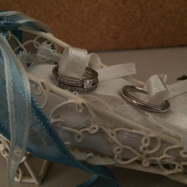 【ジュエリーツツミ(JEWELRY TSUTSUMI)の口コミ】 有名ブランドも考えていたのですが、ハーフエタニティ系の婚約指輪、結婚…