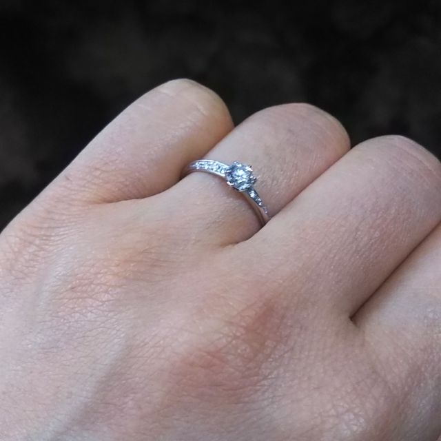 【BRILLIANCE+(ブリリアンスプラス)の口コミ】 クリスマスイブにサプライズで「ダイヤモンドでプロポーズ」をしてもらい…