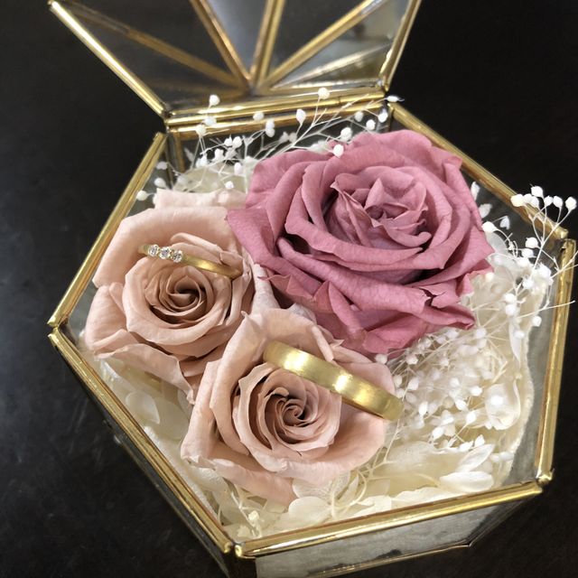 【カオキ　ダイヤモンド専門卸直営店の口コミ】 一からオリジナルでデザインを決めれるところがいいと思います。マリッジ…