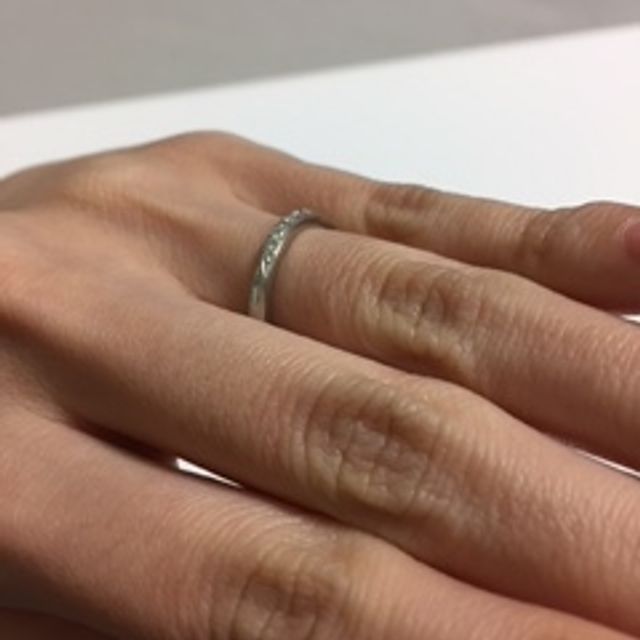 【ラザール ダイヤモンド(LAZARE DIAMOND)の口コミ】 夫の方が気に入って買ったペアリング。私は婚約指輪に情熱をかけすぎて結…
