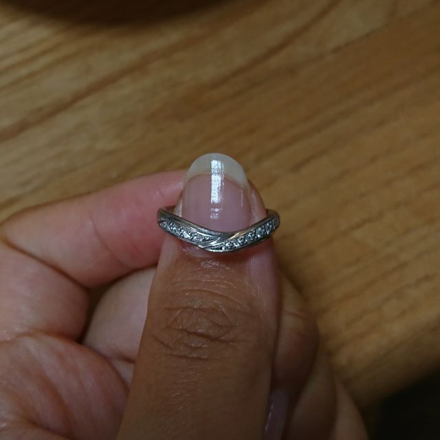 【ROCCA(ロッカ)の口コミ】 デザインが好みだったことと、値段が予算内だったこと、それから接客して…