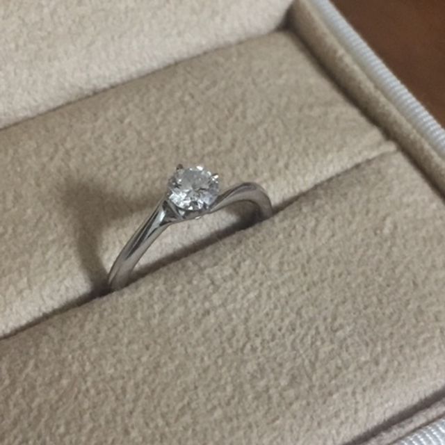 【BRILLIANCE+(ブリリアンスプラス)の口コミ】 シンプルなものを探していて色々つけくらべたところ、意外にも眼中になか…