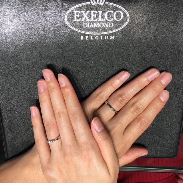 【エクセルコダイヤモンド(EXELCO DIAMOND)の口コミ】 エリザベートのミル打ちが繊細で可愛く、三石のダイヤで華やかさもありま…