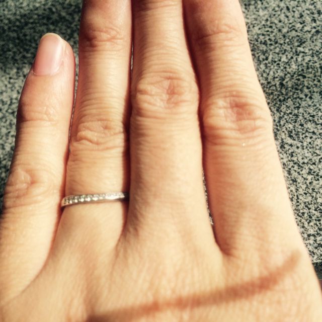 【4℃ BRIDAL(ヨンドシーブライダル)の口コミ】 旦那がディズニー好きだったのと指輪のデザインが気に入ったので即決しま…