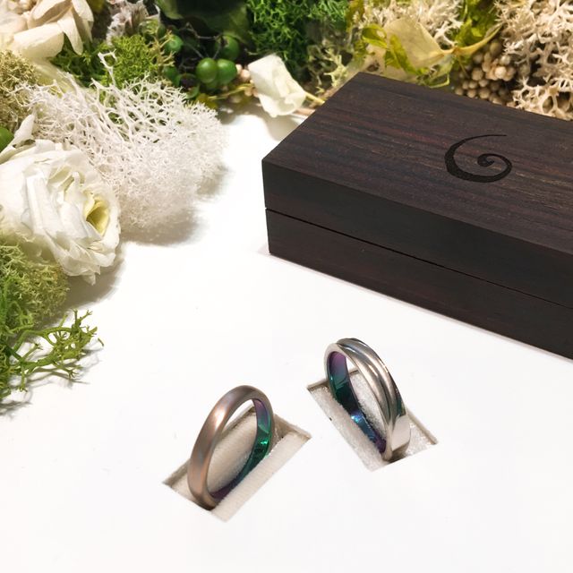 【SORA(ソラ)の口コミ】 木目金の指輪を探していた中で、自由にデザインも出来ることと、色の鮮や…