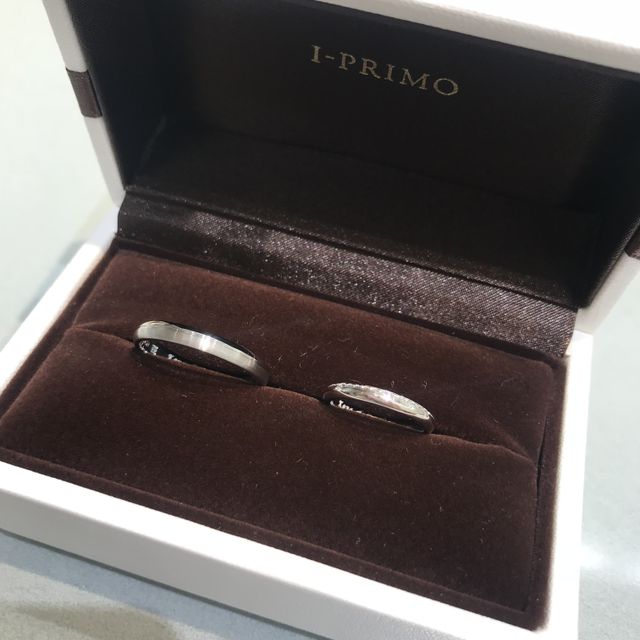 【アイプリモ(I-PRIMO)の口コミ】 お互いに気に入ったストレートタイプのデザインのため購入しました。女性…