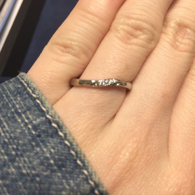 【4℃ BRIDAL(ヨンドシーブライダル)の口コミ】 純度の高いプラチナを取り揃えている点やダイヤモンドの質、加工技術につ…