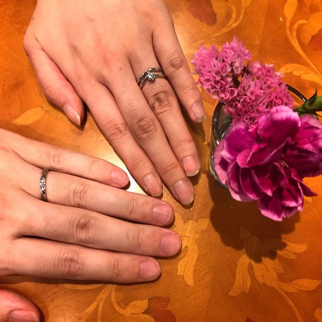 【COLANY(コラニー)の口コミ】 ブランドにこだわりはなかったため、デザインや担当の方の対応で選びまし…