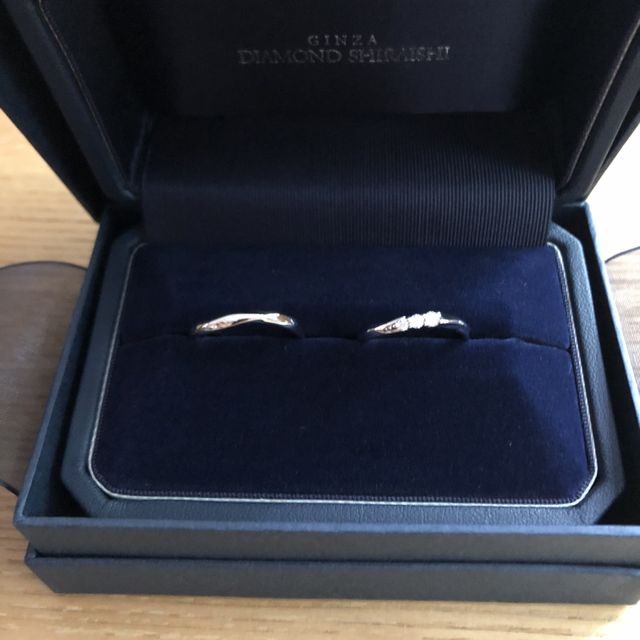 【銀座ダイヤモンドシライシの口コミ】 もともと他の店舗で気に入ったデザインで他の店舗でも探していた。
保証や…