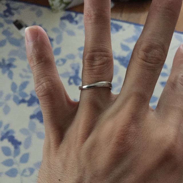 【アイプリモ(I-PRIMO)の口コミ】 金額が予算内だった。
リーズナブルな値段だが、女性が気に入るようなデザ…