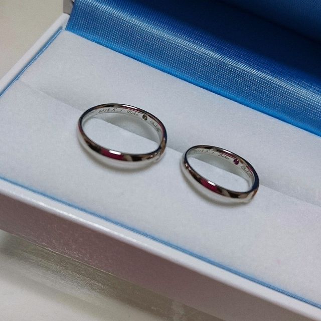 【GALA JEWELRY(ガラジュエリー)の口コミ】 デザインと質と価格帯。
いくつかのブランドのリングをネットで眺めており…