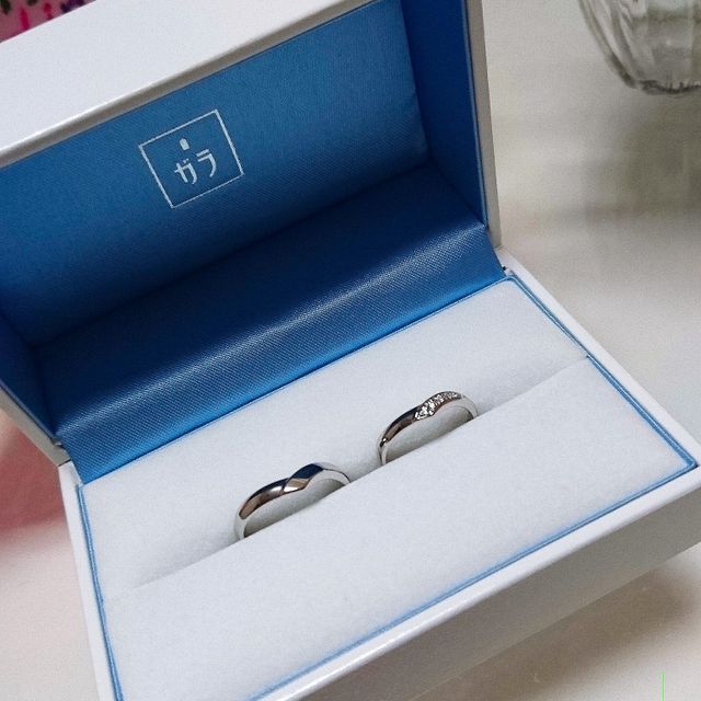 【GALA JEWELRY(ガラジュエリー)の口コミ】 デザインと質と価格帯。
いくつかのブランドのリングをネットで眺めており…