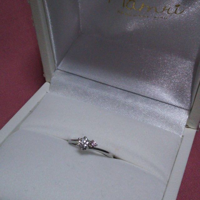 【Hamri(ハムリ)の口コミ】 世界にひとつだけの指輪ができると思い決めました。また、自分も一部の工…