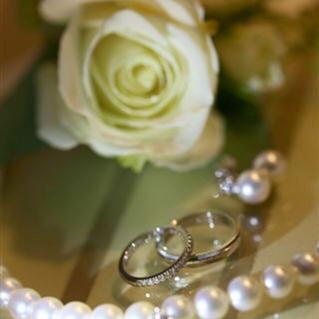 【ティファニー(Tiffany & Co.)の口コミ】 結婚指輪にハーフエタニティを探していて、ティファニーで数種類試着して…