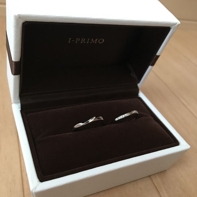 【アイプリモ(I-PRIMO)の口コミ】 彼と私でつけたい指輪が異なりペアで買うのを諦めようかと思いましたが、…