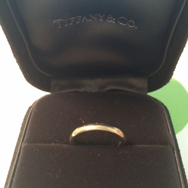 【ティファニー(Tiffany & Co.)の口コミ】 当初、ルシダを購入予定でしたが、いまいちしっくりこなかったため、
購入…