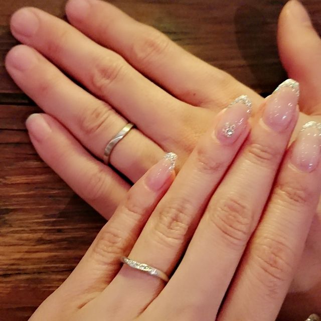 【GALA JEWELRY(ガラジュエリー)の口コミ】 いろんなお店さんで試着をしていましたが、一番スタッフさんの対応が良く…