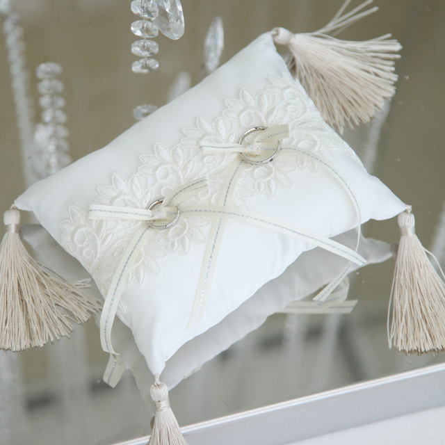 【PILOT BRIDAL(パイロットブライダル)の口コミ】 指輪を見に行くだけでしたが、あまりの良さに即決で購入しました。
指輪を…