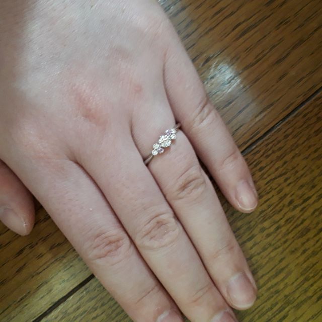 【GALA JEWELRY(ガラジュエリー)の口コミ】 素敵なデザインが多数あり、価格帯も様々なので納得の逸品を選ぶことがで…