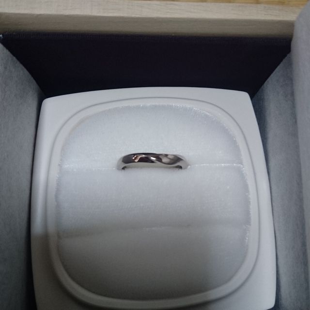 【俄(にわか)の口コミ】 結婚指輪という重要なイベントの品なので価格で妥協したくなかったので質…