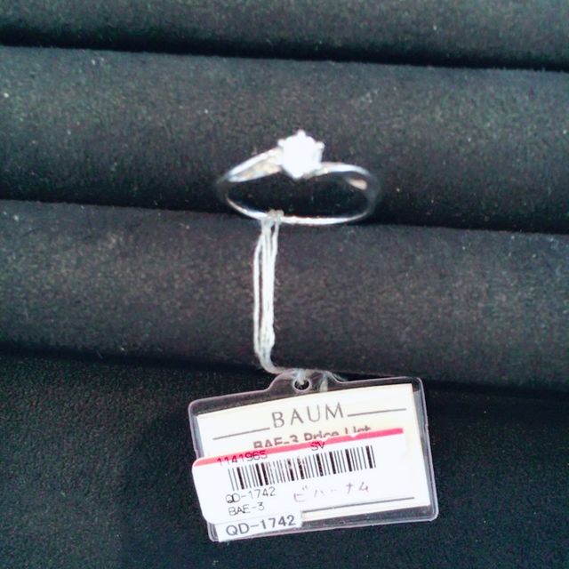 【BAUM(バーム)の口コミ】 指輪だけを見た時は、指が細く見えそうで好きなデザインだったのですが、…