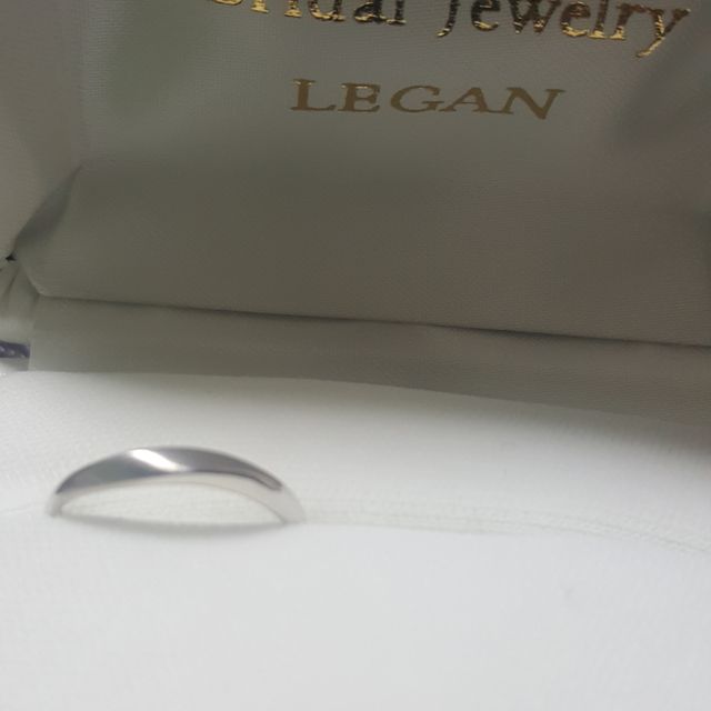 【LEGAN(レガン)の口コミ】 指輪の着け心地感が特に良かったです。またマット加工にすることでよりか…