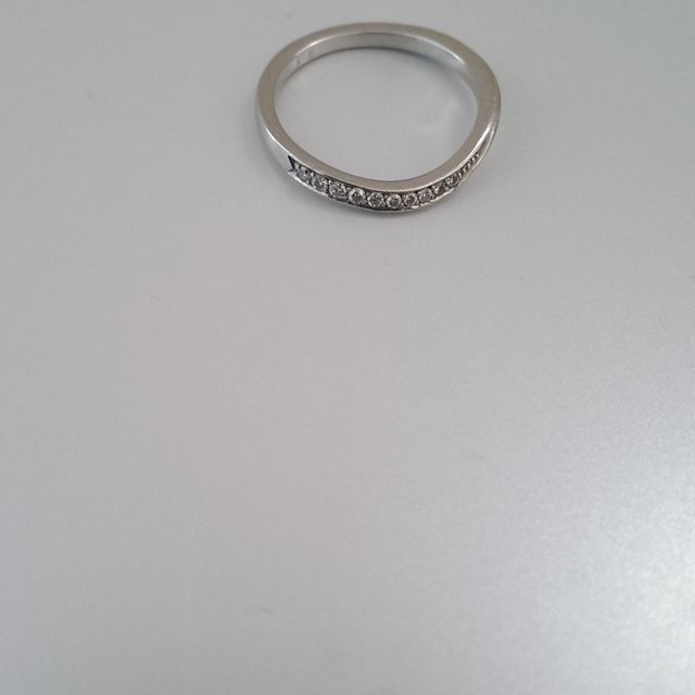 【4℃ BRIDAL(ヨンドシーブライダル)の口コミ】 同じようなデザインの指輪が、4℃にも他のブランドにもいくつかありました…