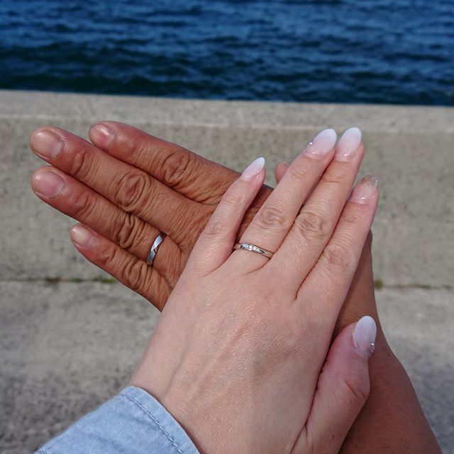 【アイプリモ(I-PRIMO)の口コミ】 かわいいデザインが沢山あり、付けるとどれも欲しくなり重ね付けしたいと…