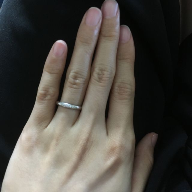 【ラザール ダイヤモンド(LAZARE DIAMOND)の口コミ】 ダイヤの入ったものを探していて、キャナルとベイベリーで悩みました。見…