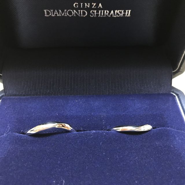 【銀座ダイヤモンドシライシの口コミ】 シンプルで飽きのこないデザインで、指がキレイに見えるものを探していま…