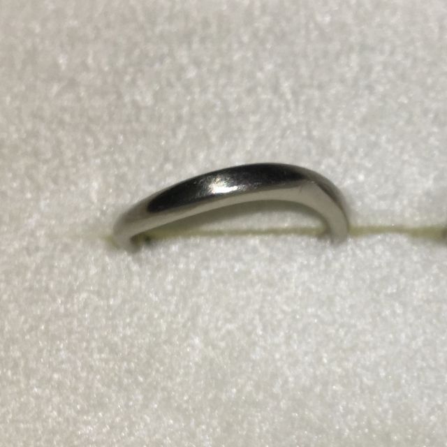 【LEGAN(レガン)の口コミ】 デザインはかなり迷いましたが、着け心地が1番しっくりきた指輪に決めまし…