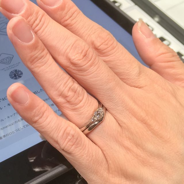 【ラザール ダイヤモンド(LAZARE DIAMOND)の口コミ】 ダイヤの質が他のブランドと比べて良いと感じたこと、輝きの好みが合って…