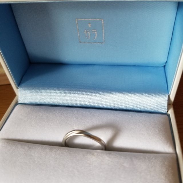 【GALA JEWELRY(ガラジュエリー)の口コミ】 気に入るデザインを選ぶことができたから。価格もプラチナだけど安かった…