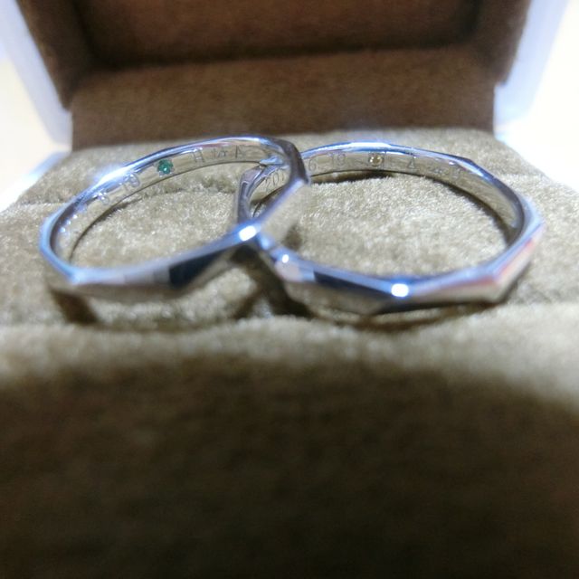 【FRAU KOBE JAPAN(フラウ コウベ ジャパン)の口コミ】 スタンダードな指輪に憧れがありながらも、人とは被りたくない願望があっ…